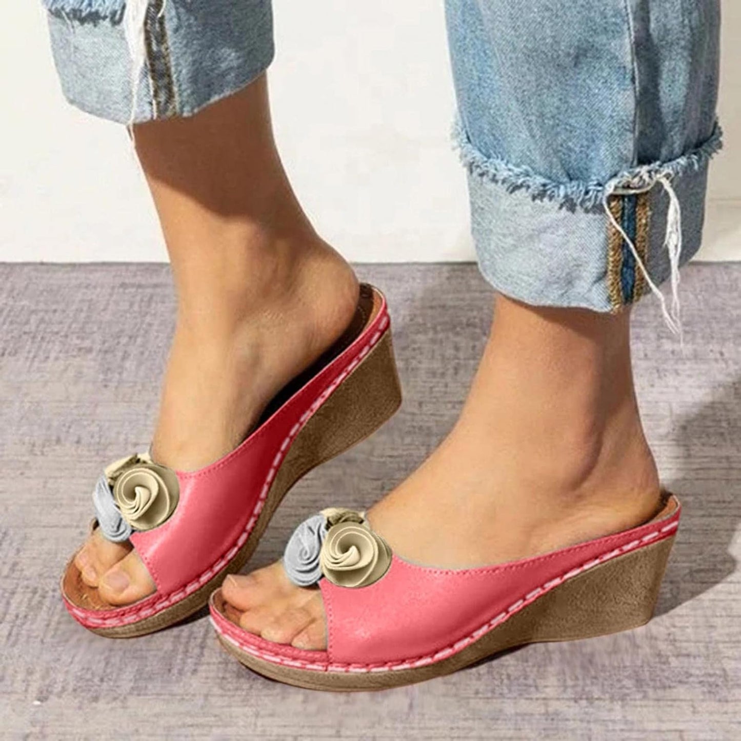 😍Last Day 50% OFF-Womens Comfy Leather Solid Flower Strap Wedge Sandals