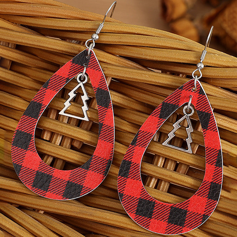 Fashion Cutout Pattern Earrings