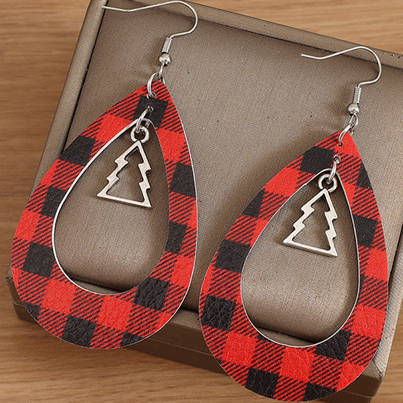 Fashion Cutout Pattern Earrings